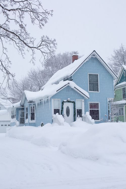 house winter blue