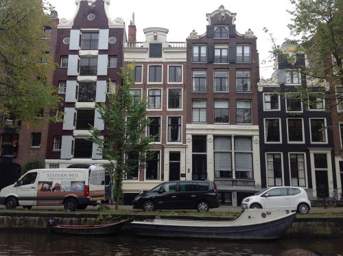 house travel amsterdam