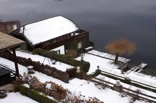 house lake austria