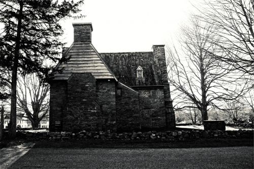 house stones roof