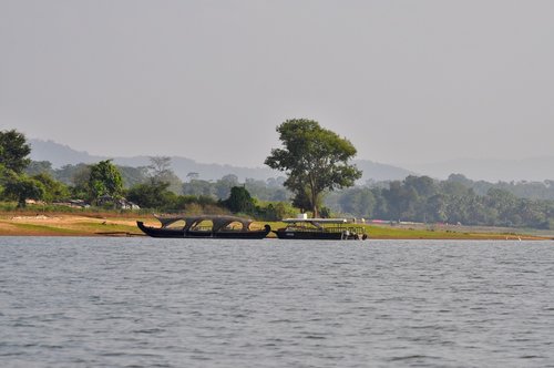 houseboat  river  water