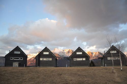 houses mountains homes
