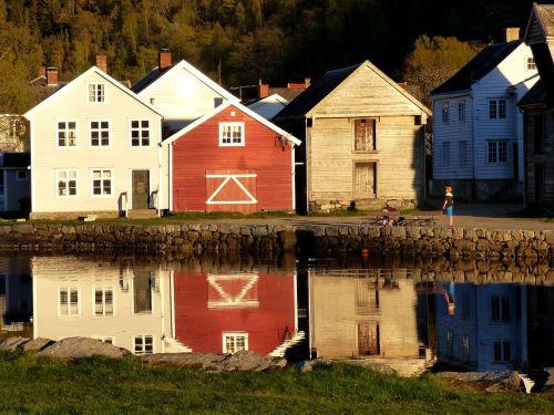 houses village river