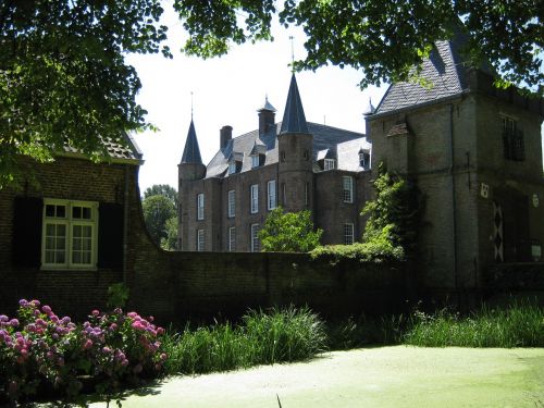 houses castle picturesque