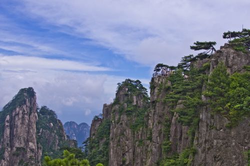 huangshan clouds mountain