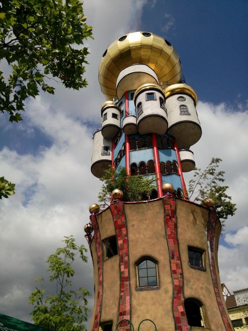 hundred water tower bavaria art