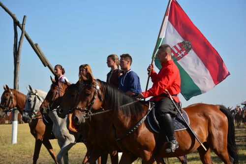 hungarian culture tradition