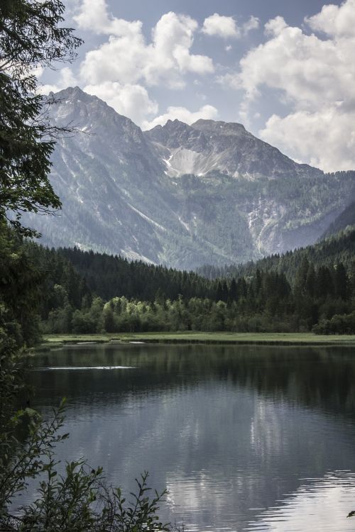 hunter lake lake water