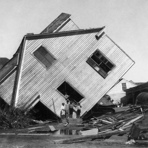 hurricane devastation destruction