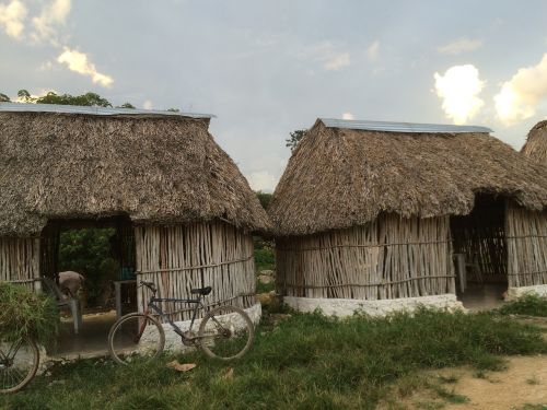 hut maya merida