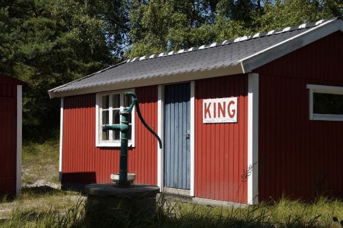 hut cottage sweden