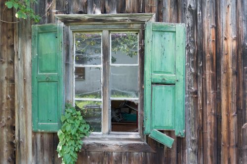 hut wood window
