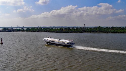 hydrofoil boat ferry