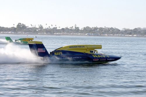 hydroplane boat race drag boat