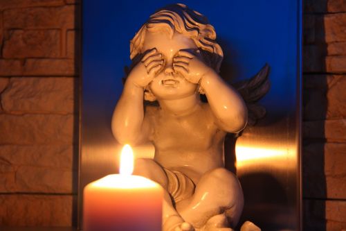 i see no evil angel candle