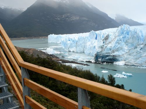 ice glacial lake