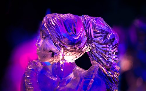 ice  sculpture  pink