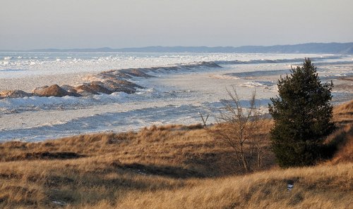 ice  lake  winter