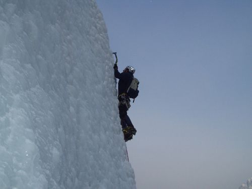 ice climbing alpinism bergsport