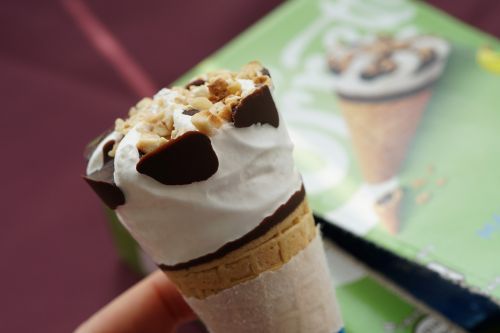 ice cream chocolate nuts