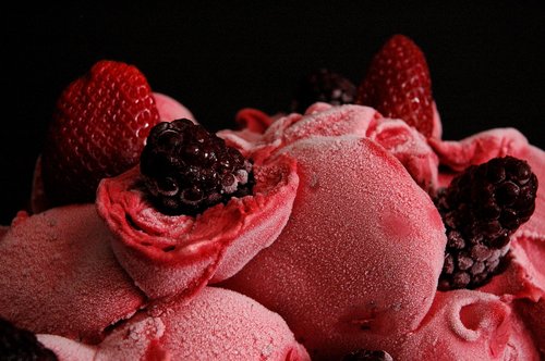 ice cream  berries  dessert