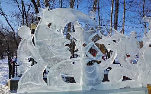 ice figures city park winter