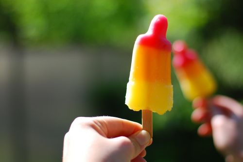 ice lolly play rocket