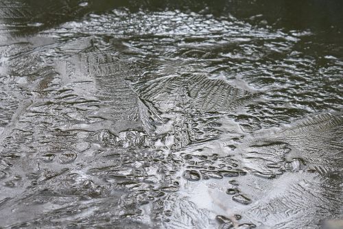 ice patterns ice pond