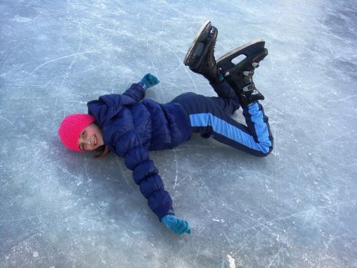 ice skating fall girl