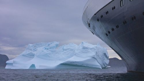 iceberg ship ice