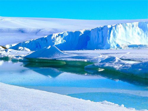 icebergs ice antarctica