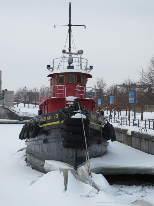 icebreaker boat cold