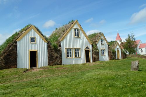 iceland farmhouse north