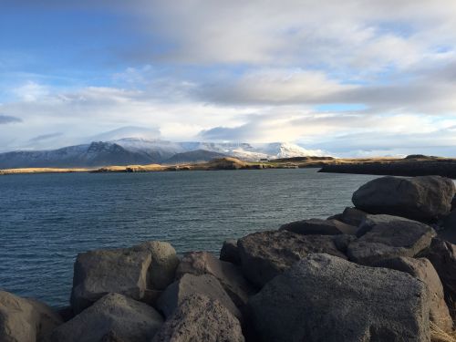 iceland sea mountain