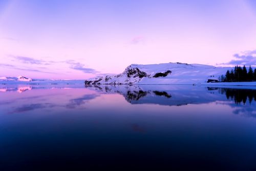 iceland mountains lake