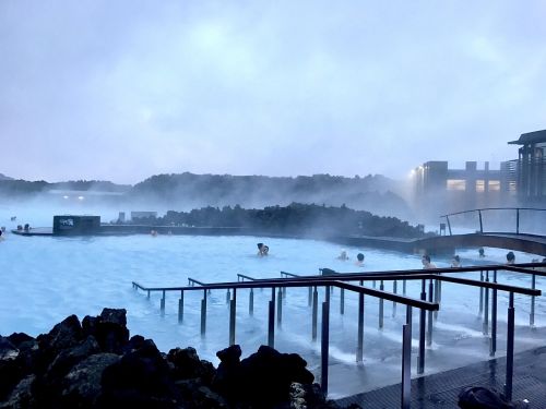 iceland blue lagoon tourism