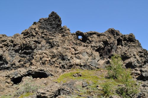 iceland dimmuborgir rock