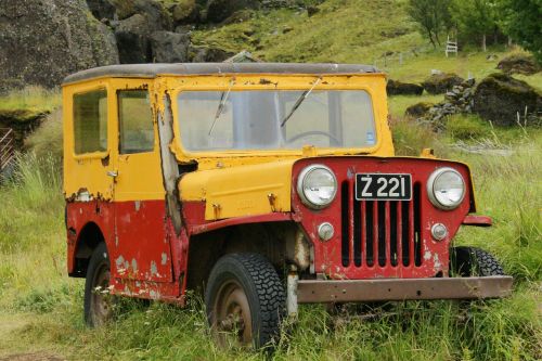 iceland car old