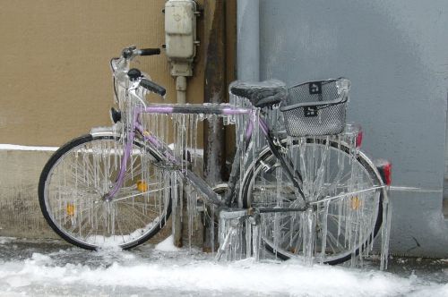 icicle winter bike