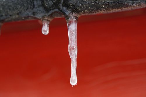 icicle tap ice