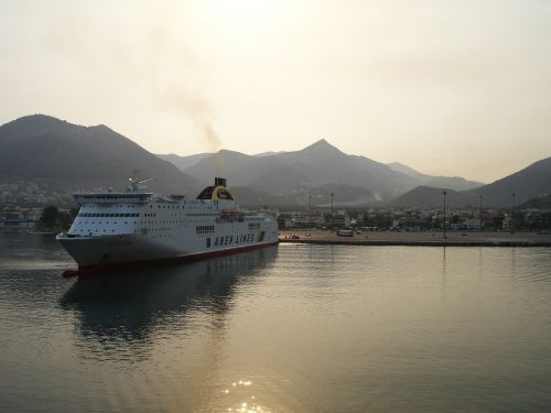 igoumenitsa greece ferry
