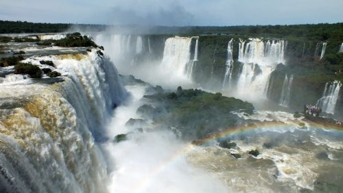 iguazu waterfalls river