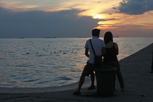 in love sunset sea