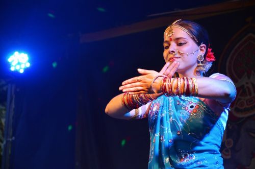 india paint dance