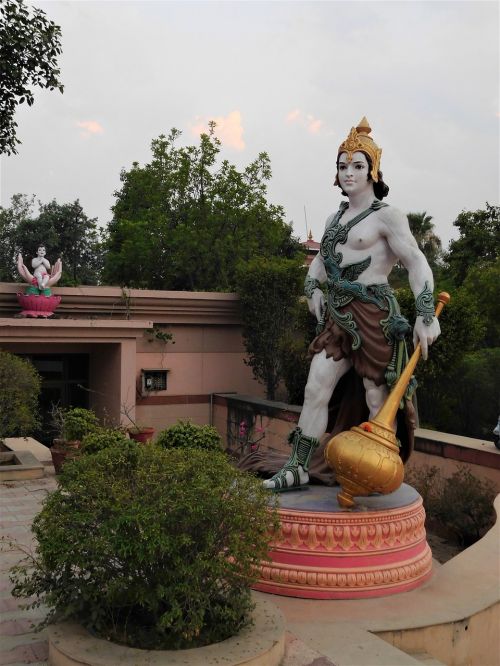 india statue sculpture