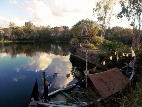 Indian Boat And Temple