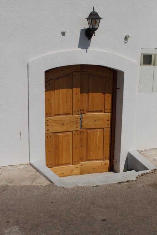 input door gate
