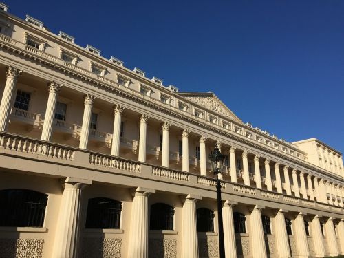 institute of arts architecture landmark