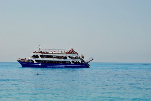 ionian sea lefkada ship