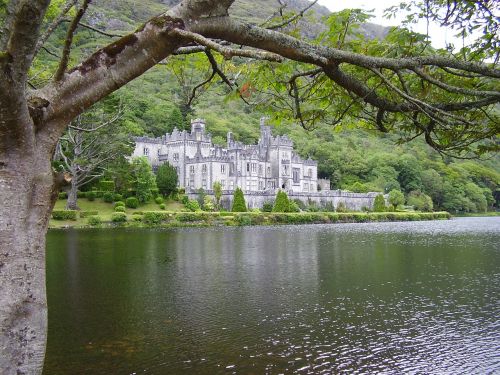 ireland castle places of interest